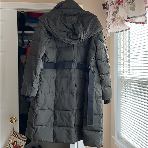 BCBG jacket - Picture 3 of 4